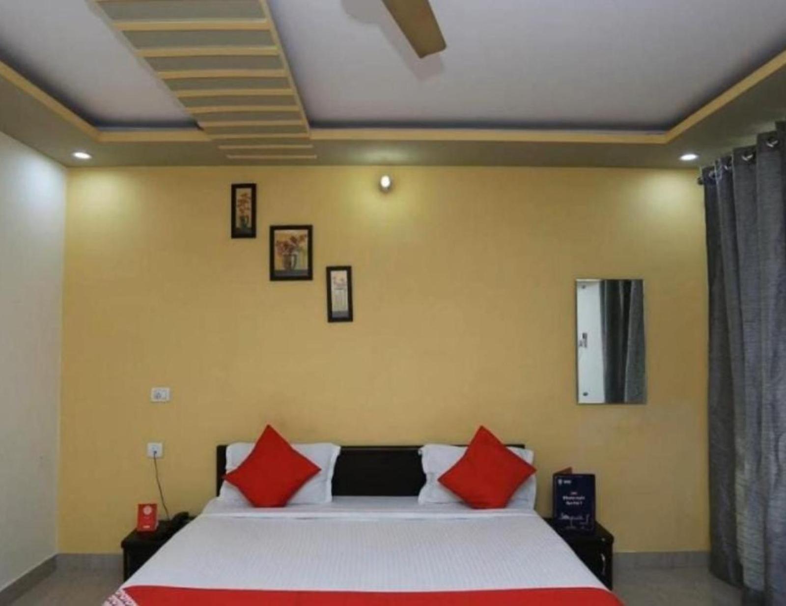 Hotel S K Palace Lucknow , Best Hotel In Lucknow , Hotel In Transport Nagar Lucknow ,Budget Hotels In Lucknow Exterior foto